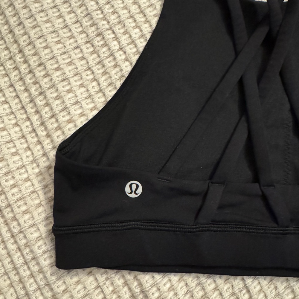 Lululemon Racerback Sports Bra Size 6
